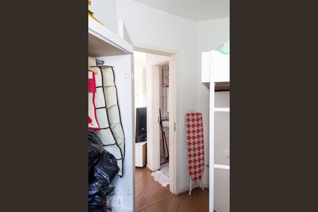 Quarto 2 de apartamento para alugar com 2 quartos, 50m² em Vila Valparaíso, Santo André