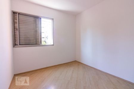 Apartamento para alugar com 62m², 2 quartos e 1 vagaQuarto 1