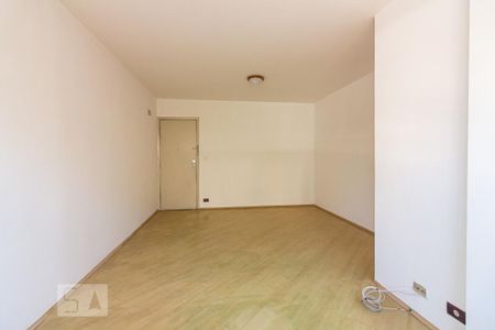 Apartamento para alugar com 62m², 2 quartos e 1 vagaSala