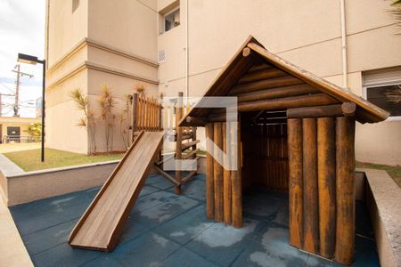 Apartamento para alugar com 98m², 2 quartos e 1 vaga Apartamento para alugar com 98m², 2 quartos e 1 vagaÁrea Comum - Playground