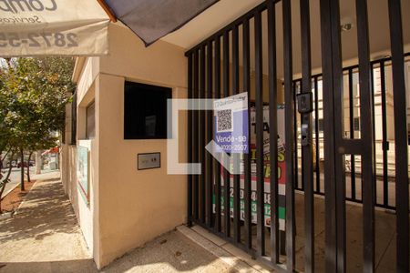 Apartamento para alugar com 98m², 2 quartos e 1 vaga Apartamento para alugar com 98m², 2 quartos e 1 vagaFachada