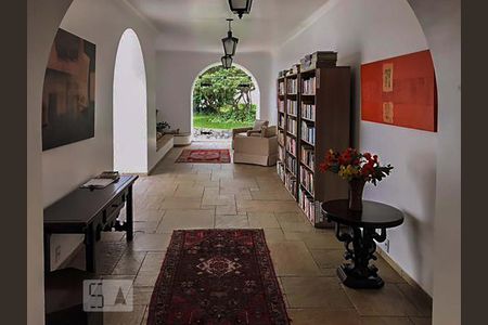 Apartamento à venda com 200m², 3 quartos e 2 vagas Apartamento à venda com 200m², 3 quartos e 2 vagasHall