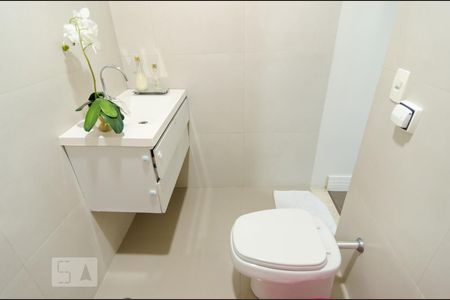 Banheiro da Suite de casa para alugar com 3 quartos, 176m² em Socorro, São Paulo
