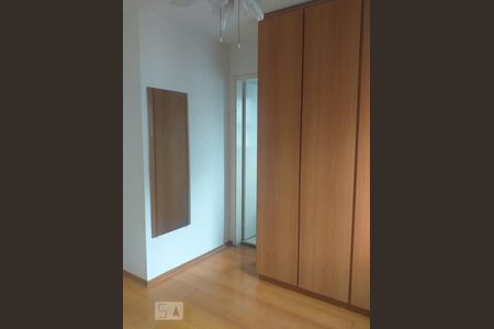 Quarto 1 de apartamento para alugar com 2 quartos, 70m² em Vila Olímpia, São Paulo