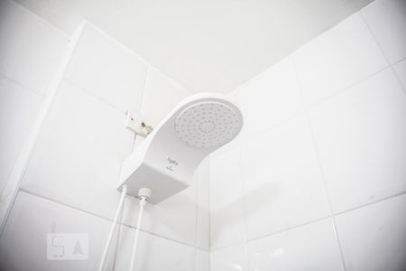 Chuveiro de apartamento para alugar com 3 quartos, 123m² em Higienópolis, São Paulo