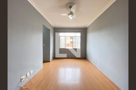 Sala de apartamento para alugar com 1 quarto, 60m² em Quintino Bocaiúva, Rio de Janeiro