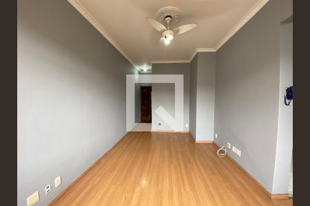 Sala de apartamento para alugar com 1 quarto, 60m² em Quintino Bocaiúva, Rio de Janeiro