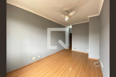 Sala de apartamento para alugar com 1 quarto, 60m² em Quintino Bocaiúva, Rio de Janeiro