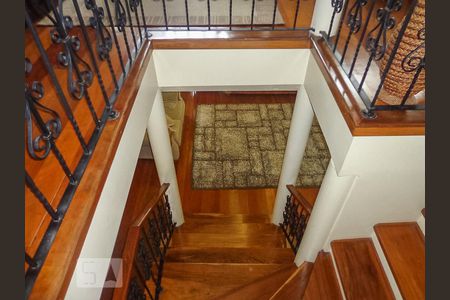 Escada de casa à venda com 3 quartos, 308m² em Sarandi, Porto Alegre