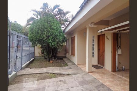 Casa à venda com 308m², 3 quartos e 4 vagas Casa à venda com 308m², 3 quartos e 4 vagasÁrea Externa
