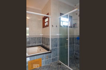 Casa à venda com 308m², 3 quartos e 4 vagas Casa à venda com 308m², 3 quartos e 4 vagasBanheiro