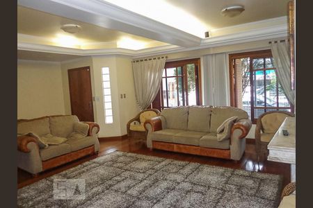 Sala de casa à venda com 3 quartos, 308m² em Sarandi, Porto Alegre