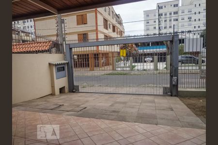 Casa à venda com 308m², 3 quartos e 4 vagas Casa à venda com 308m², 3 quartos e 4 vagasGaragem