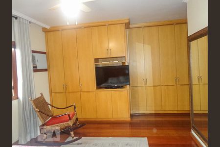 Casa à venda com 308m², 3 quartos e 4 vagas Casa à venda com 308m², 3 quartos e 4 vagasDormitório