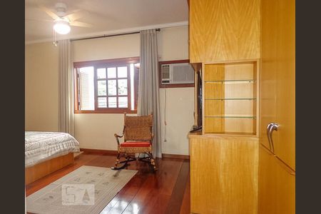 Casa à venda com 308m², 3 quartos e 4 vagas Casa à venda com 308m², 3 quartos e 4 vagasDormitório