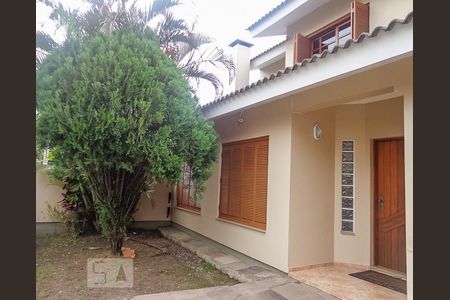 Casa à venda com 308m², 3 quartos e 4 vagas Casa à venda com 308m², 3 quartos e 4 vagasÁrea Externa