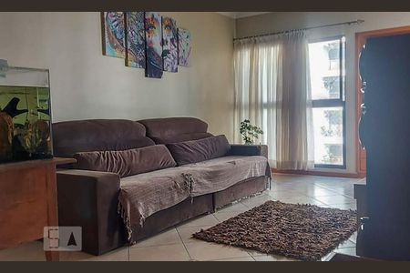 Sala de apartamento para alugar com 3 quartos, 125m² em Indianópolis, São Paulo