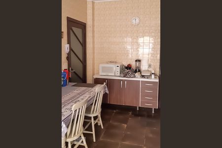 Apartamento à venda com 217m², 4 quartos e sem vagaCozinha