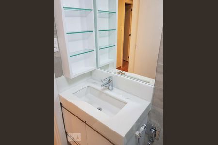 Apartamento para alugar com 130m², 3 quartos e 2 vagasBanheiro 2