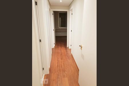 Corredor de apartamento para alugar com 3 quartos, 130m² em Jardim Paulista, São Paulo