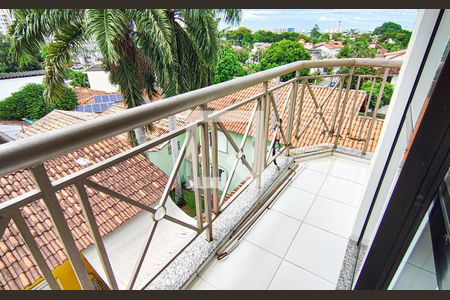 Casa à venda com 85m², 2 quartos e 2 vagasVaranda - Quarto 2