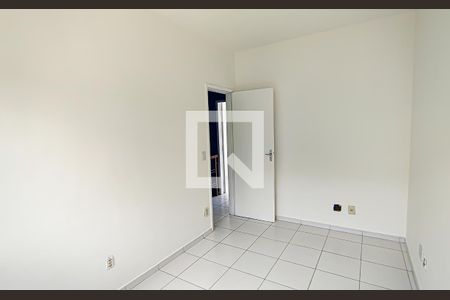 Casa à venda com 85m², 2 quartos e 2 vagasQuarto