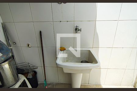 Casa à venda com 85m², 2 quartos e 2 vagasÁrea de Serviço