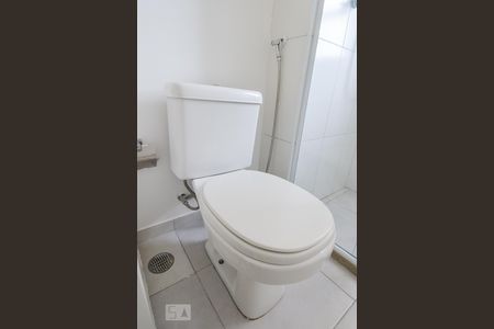 Apartamento para alugar com 52m², 1 quarto e 1 vaga Apartamento para alugar com 52m², 1 quarto e 1 vagaBanheiro da Suíte - detalhe