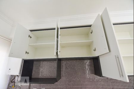 Apartamento para alugar com 52m², 1 quarto e 1 vaga Apartamento para alugar com 52m², 1 quarto e 1 vagaCozinha - Armários