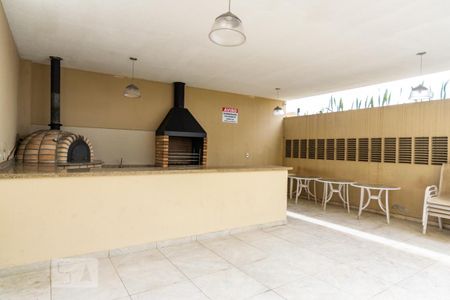 Apartamento para alugar com 68m², 2 quartos e 1 vagaÁrea comum - Churrasqueira