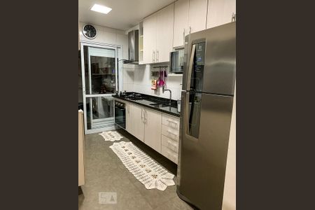 Apartamento para alugar com 68m², 2 quartos e 1 vagaCozinha