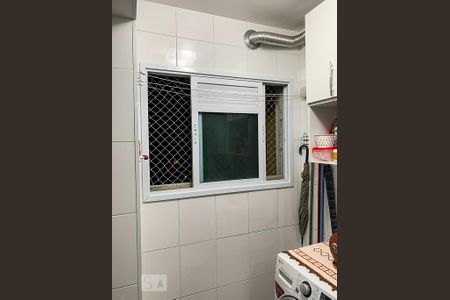 Apartamento para alugar com 68m², 2 quartos e 1 vagaÁrea de serviço