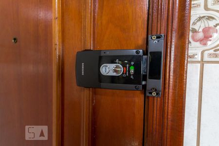 Apartamento para alugar com 205m², 4 quartos e 2 vagasCozinha - fechadura eletrônica