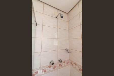 Apartamento para alugar com 205m², 4 quartos e 2 vagasBanheiro quarto 4 suíte - chuveiro