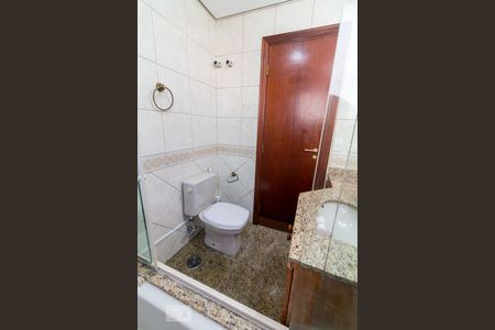 Apartamento para alugar com 205m², 4 quartos e 2 vagasBanheiro quarto 3 suíte