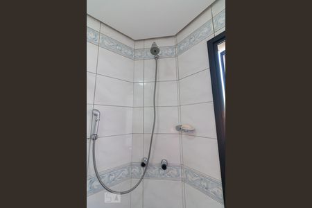 Apartamento para alugar com 205m², 4 quartos e 2 vagasBanheiro quarto 2 suíte - chuveiro
