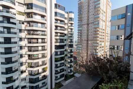 Apartamento para alugar com 205m², 4 quartos e 2 vagasVista quarto 4 suíte