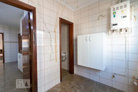 Apartamento para alugar com 205m², 4 quartos e 2 vagasÁrea de serviço