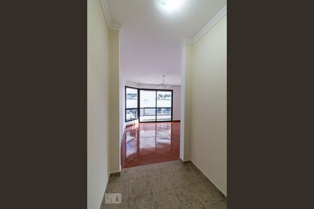 Entrada do apartamento de apartamento para alugar com 4 quartos, 205m² em Camargos, Guarulhos