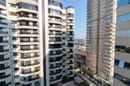 Apartamento para alugar com 205m², 4 quartos e 2 vagasVista varanda quarto 3 suíte