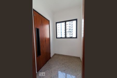 Apartamento para alugar com 205m², 4 quartos e 2 vagasHall de entrada social