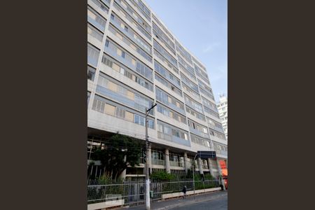 Apartamento para alugar com 104m², 3 quartos e 1 vaga Apartamento para alugar com 104m², 3 quartos e 1 vagaFachada