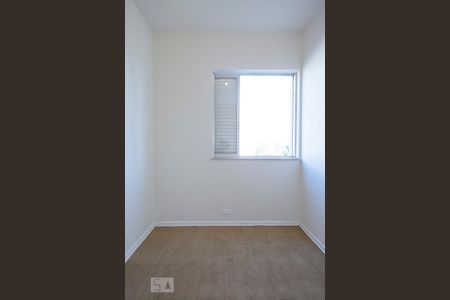 Apartamento para alugar com 104m², 3 quartos e 1 vaga Apartamento para alugar com 104m², 3 quartos e 1 vagaQuarto 3