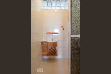 Apartamento para alugar com 104m², 3 quartos e 1 vaga Apartamento para alugar com 104m², 3 quartos e 1 vagaBanheiro