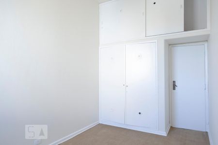 Apartamento para alugar com 104m², 3 quartos e 1 vaga Apartamento para alugar com 104m², 3 quartos e 1 vagaQuarto 2
