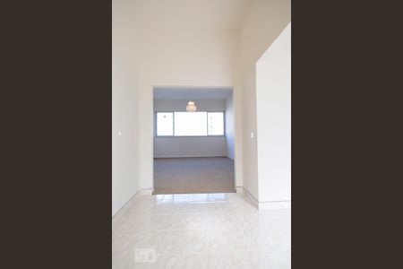 Apartamento para alugar com 104m², 3 quartos e 1 vaga Apartamento para alugar com 104m², 3 quartos e 1 vagaCozinha