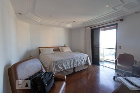 Suíte 1 de apartamento à venda com 4 quartos, 242m² em Vila Zelina, São Paulo