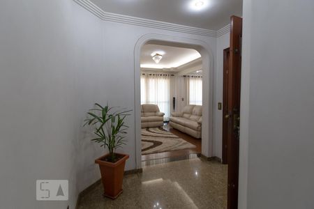 Apartamento à venda com 242m², 4 quartos e 3 vagasHall de entrada