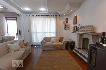 Apartamento à venda com 242m², 4 quartos e 3 vagasSala