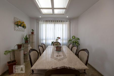 Apartamento à venda com 242m², 4 quartos e 3 vagasSala de jantar